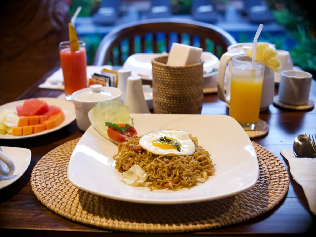 Kayu Sugih Palace Sanur Exterior foto