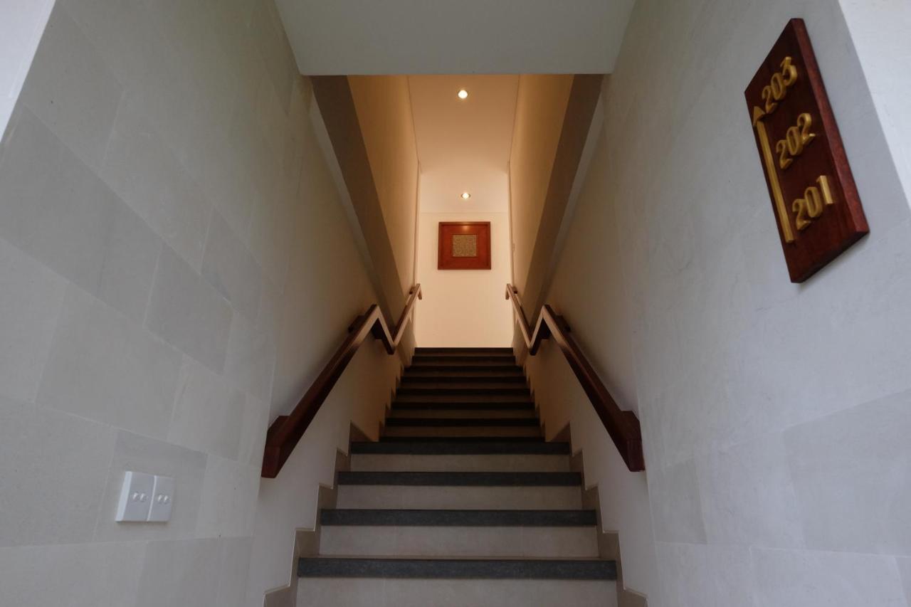 Kayu Sugih Palace Sanur Exterior foto