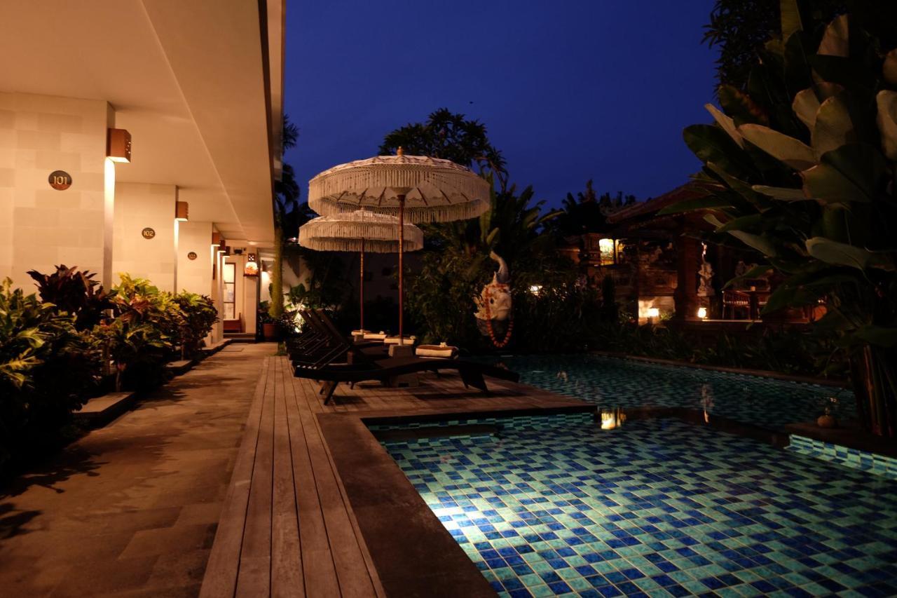 Kayu Sugih Palace Sanur Exterior foto