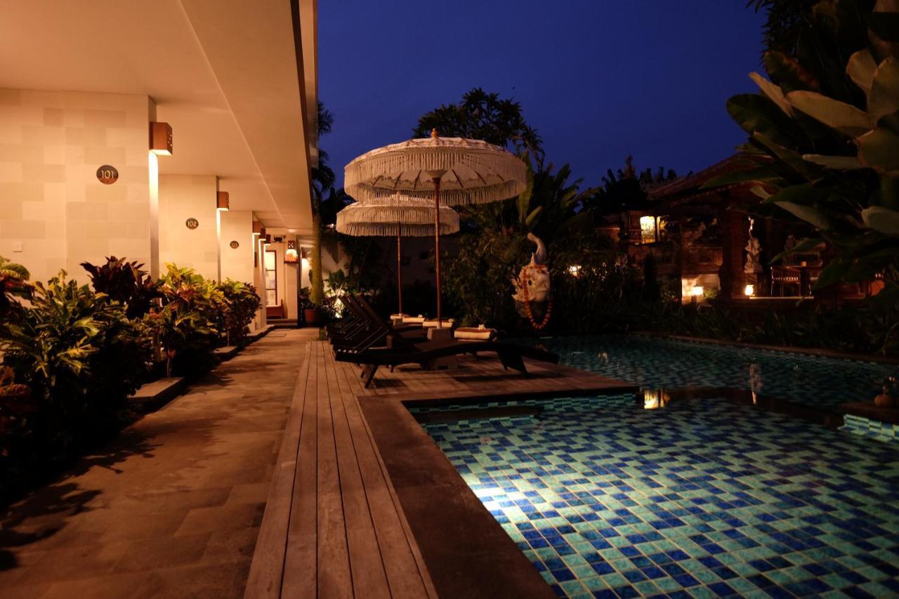 Kayu Sugih Palace Sanur Exterior foto