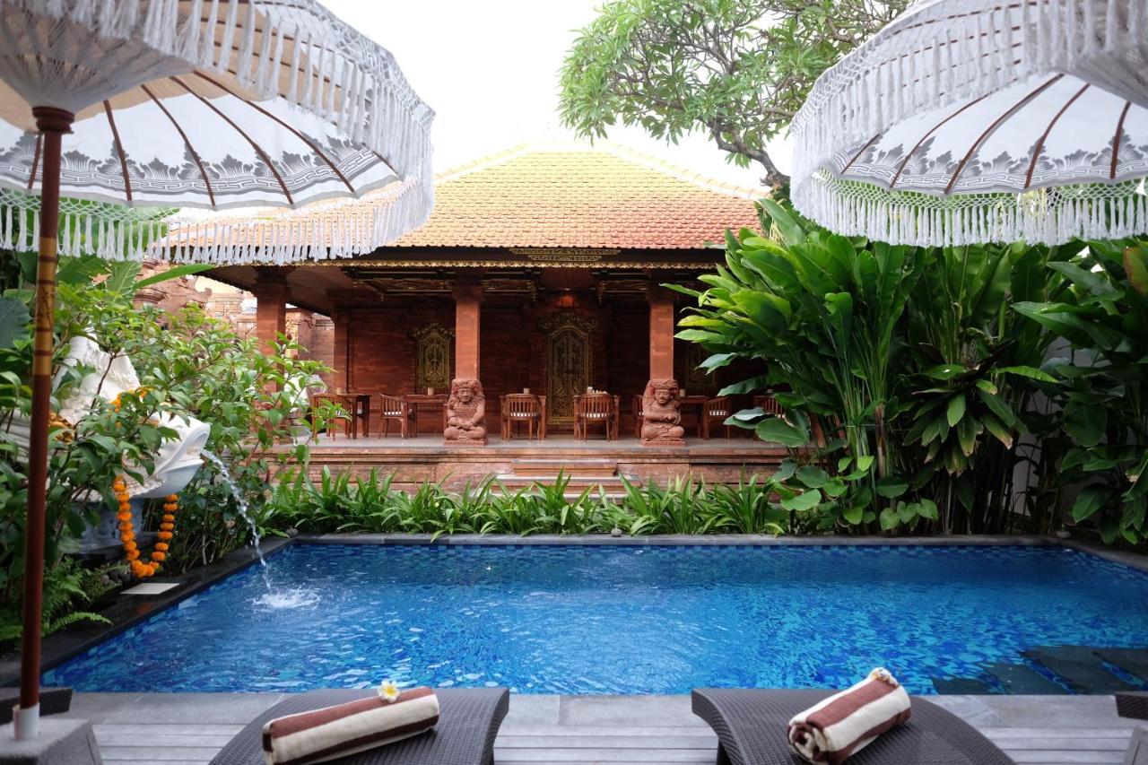 Kayu Sugih Palace Sanur Exterior foto