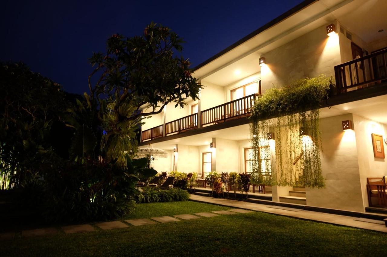 Kayu Sugih Palace Sanur Exterior foto