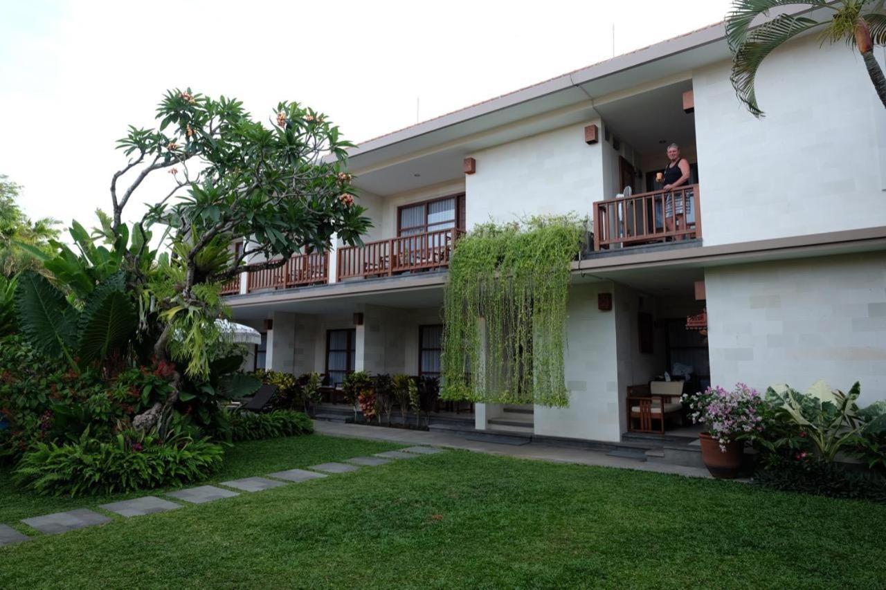 Kayu Sugih Palace Sanur Exterior foto
